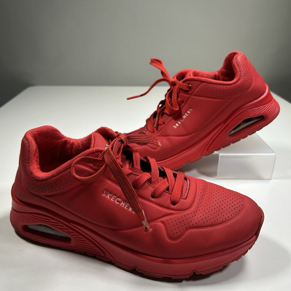 Skechers Red Air Cushion Sneakers Men’s 8.5 Athletic Casual Lace Up Shoes